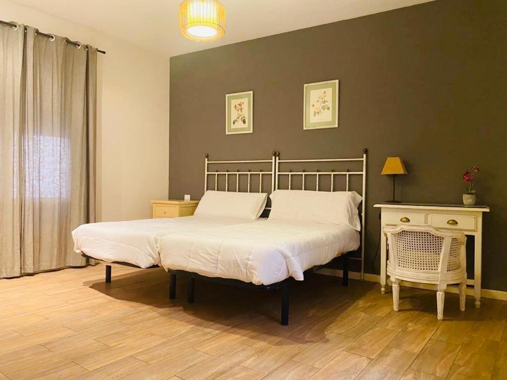 Alda Muralla De Apartament