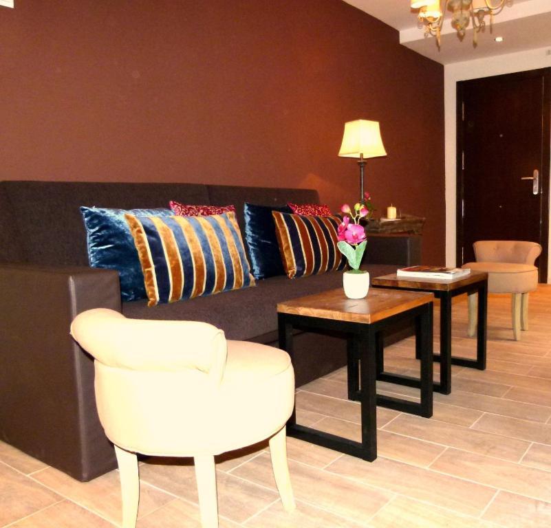 Alda Muralla De Apartament Toledo